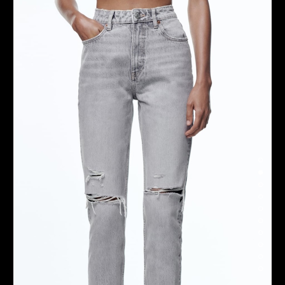 Zara ripped mom fit jeans
